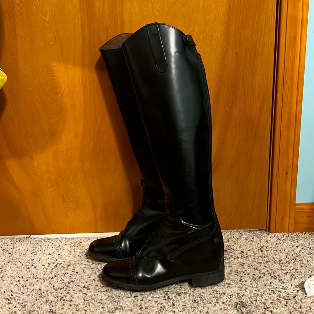 Women’s 6.5 Black Riding Boots